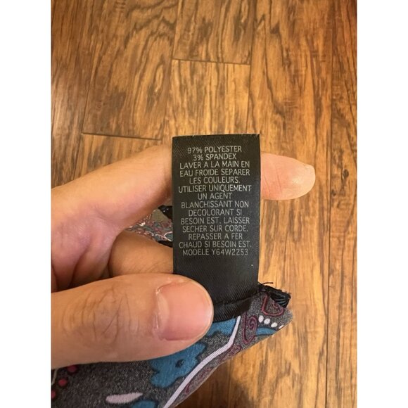 Vintage Y2K Guess Medium Black Pink Silky Floral Halter Top Blouse Festival - Picture 6 of 8